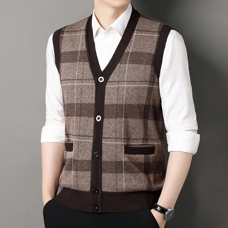 New Men's Sweater Vest Casual Sleeveless Knit Jackets Men Fashion Plaid V-neck Cardigans Man Clothes Knitted Waistcoat