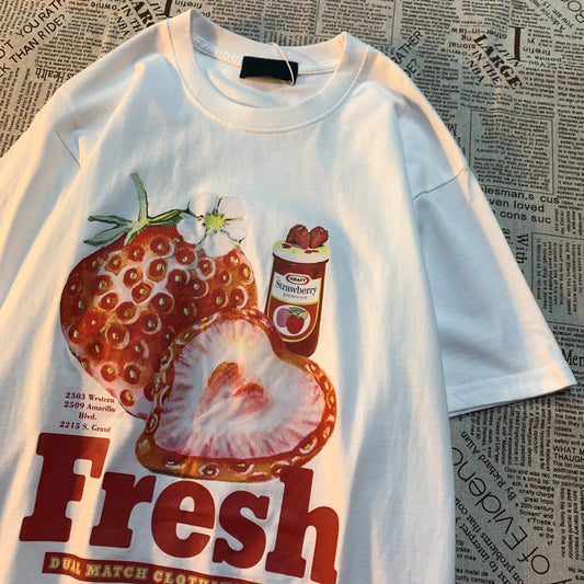 Fresh Strawberry American Retro Creative Printed Short Sleeved T-shirt Men Women Trendy Brand Loose Versatile Half Sleeved Shirt