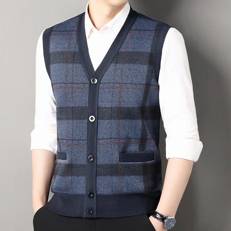 New Men's Sweater Vest Casual Sleeveless Knit Jackets Men Fashion Plaid V-neck Cardigans Man Clothes Knitted Waistcoat