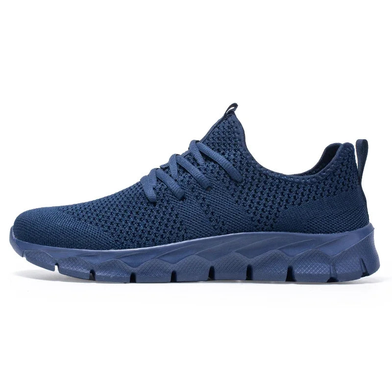 Men's casual sports shoes breathable summer light Soft sole comfort outdoor running shoes fashion student mesh plus size sneaker