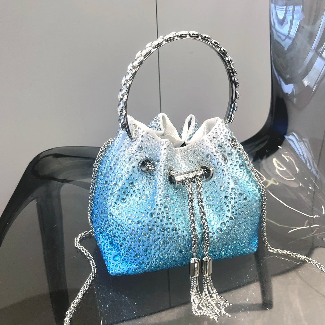 Handle Rhinestones Evening clutch Bag Purses and handbag luxury Designer shoulder bag Shiny Crystal Clutch purse bucket bag