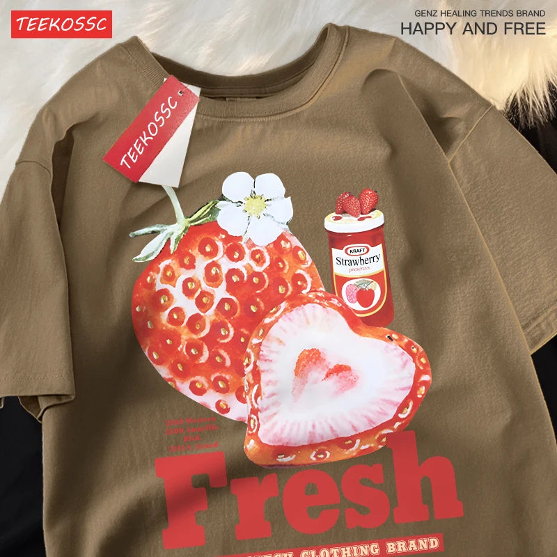 Fresh Strawberry American Retro Creative Printed Short Sleeved T-shirt Men Women Trendy Brand Loose Versatile Half Sleeved Shirt